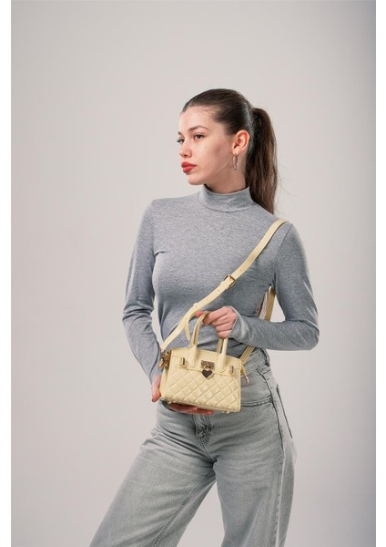 Kadın 17789 Omuz ve El Çantası