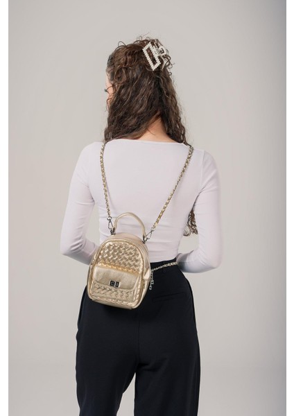 Kadın 17833 Omuz ve Sırt Çantası fiyatları