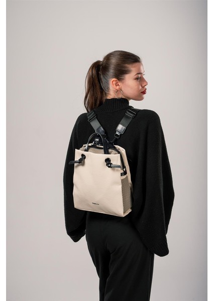 Kadın 17826 Omuz ve Sırt Çantası fiyatları