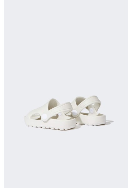 Erkek Çocuk Tek Bantlı Düz Taban Eva Terlik modelleri