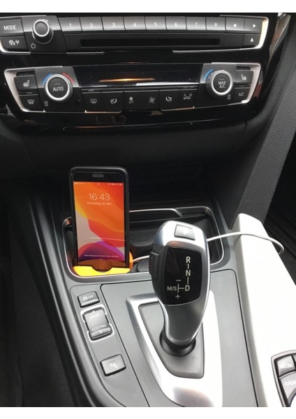 GÖKTÜRK3D Bmw 3 Serisi F30 Telefon Sarj Stand