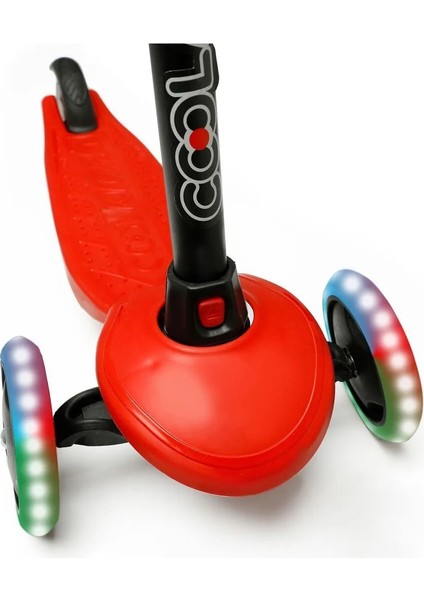 Işıklı 3 Tekerlekli Scooter Twist With Light fırsatları