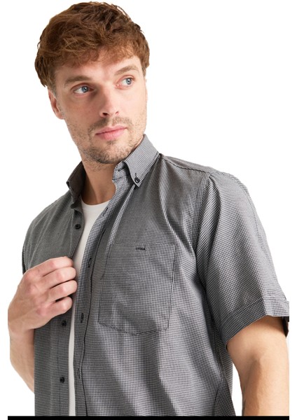 Erkek Siyah Kısa Kollu Geniş Kesim Cepli Yaka Düğmeli Pamuk Gömlek fiyatları