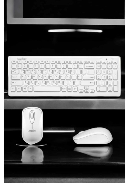Teknorod Q Klavye Beyaz Klavye ve Mouse Seti Kablosuz USB Girişli