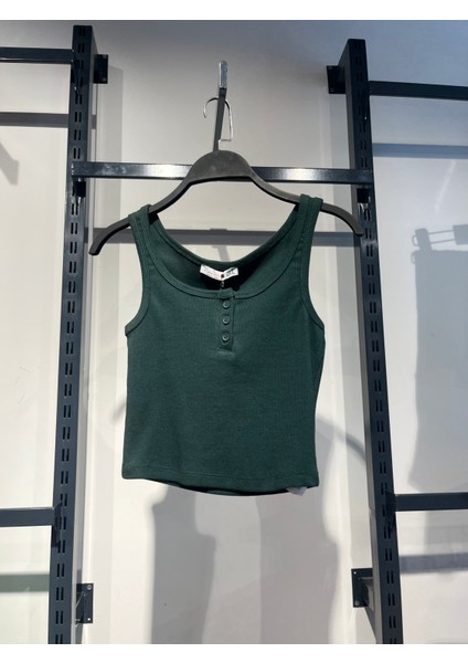 Yakası Düğmeli CROP-CRO10956