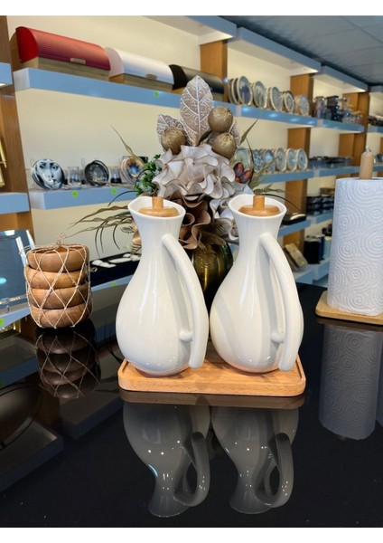 Beyaz porselen set, 2'li yağdanlık ve sirkelik, ahşap standlı, 680 ml, şık tasarım indirimleri