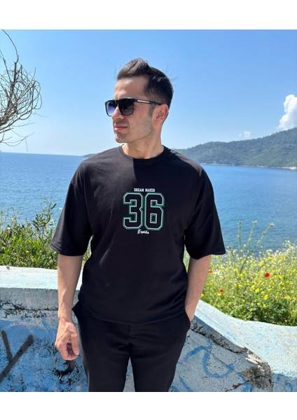 Erkek Bisiklet Yaka Oversize Baskılı T-Shirt fiyatları