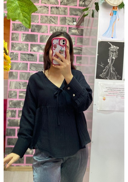 Kısa Büzgülü V Yaka Müslin Gömlek Bluz fiyatları