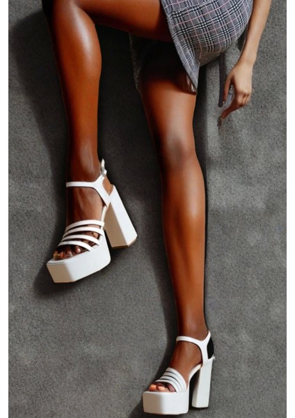 Kadın Moda Biyeli Tasarım Platform Ayakkabı Şık ve Zarif Abiye Ayakkabı modelleri
