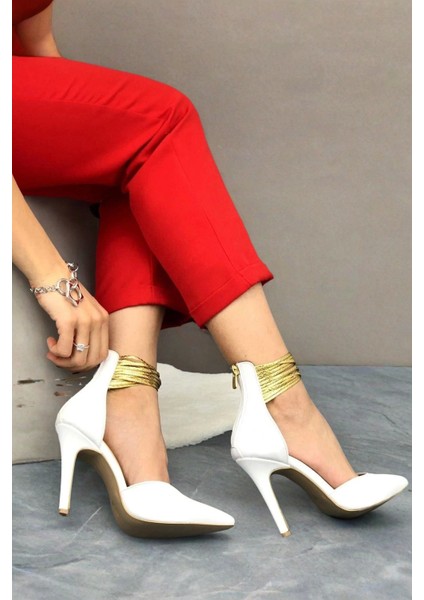Kadın Bilekten Altın Halka Detaylı Topuklu Ayakkabı Sivri Burun Şık Model fiyatları