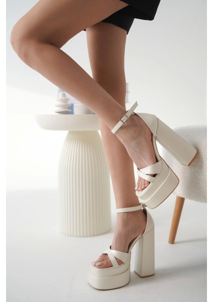 Kadın Moda Çapraz Bant Çift Platform Tasarım Ayakkabı Luxury Şık ve Zarif Abiye Ayakkabı modelleri