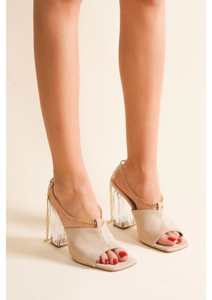 Kadın Moda Zincir Detaylı Şeffaf Topuklu Terlik Clevna Şık ve Zarif Abiye Ayakkabı