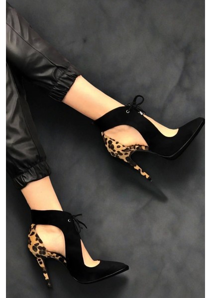 Siyah Leopar Zebra Detaylı Şık Bilekten Bağlamalı Yüksek Topuklu Stiletto Ayakkabı modelleri