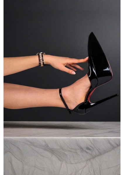 Kadın Moda Sivri Platform Özel Tasarım Topuklu Ayakkabı Şık ve Zarif Abiye Ayakkabı fiyatları