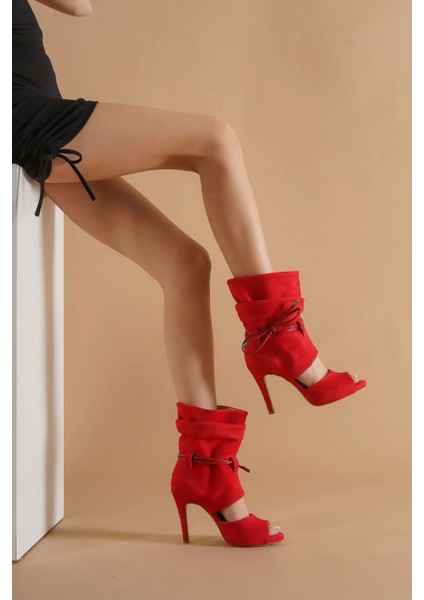 Kadın Moda Tasarım Süs Bağcıklı Topuklu Ayakkabı Şık ve Zarif Abiye Ayakkabı