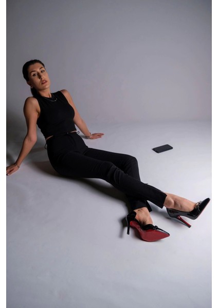 Kadın 10 cm Topuklu Toka Detaylı Stiletto Şık Tasarım Topuklu Günlük ve Gece Ayakkabısı
