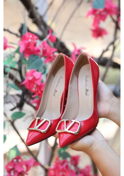 Kadın Moda V Toka Detay Ince Topuklu Stiletto Şık ve Zarif Abiye Ayakkabı