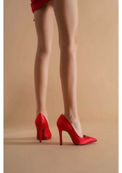Kadın Sivri Burun Topuklu Ayakkabı Ince Topuk Rahat Şık Model Stiletto fırsatları