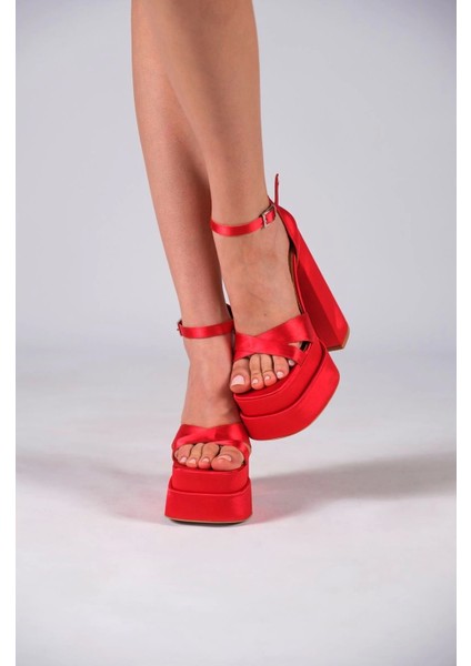 Stil Modern Kadın Çapraz Bant Çift Platform Luxury Özel Tasarım Gündüz Gece Abiye Ayakkabı