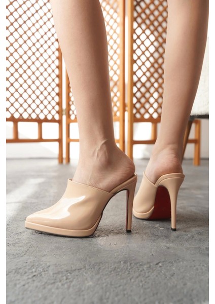 Stil Modern Kadın Kısa Platform Ince Topuklu Terlik Özel Tasarım Gündüz Gece Abiye Ayakkabı fırsatları