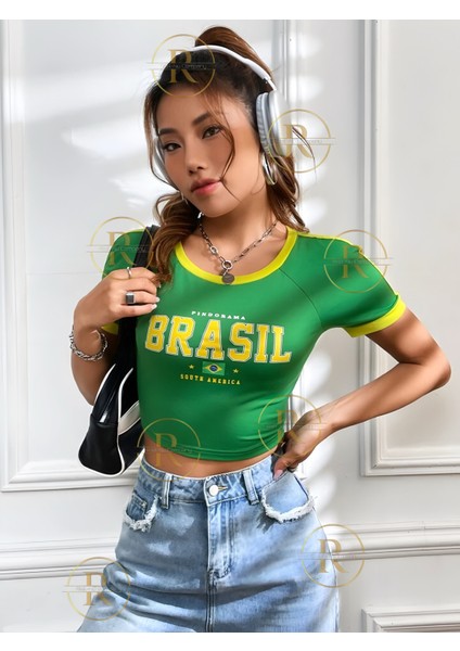 Sarı Biye Detaylı Brasil, Portugal, Jamaica Baskılı Esnek Kumaş Crop T-Shirt