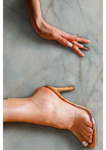 Şeffaf Bantlı Mantar Desenli Ince Topuklu Terlik Zarif ve Modern Yaz Kombini Stiletto Ayakkabı modelleri