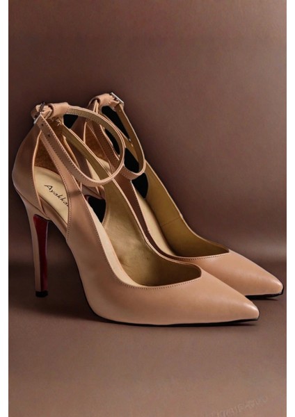 Siyah Deri Bilekten Tokalı Klasik Topuklu Stiletto Ayakkabı modelleri