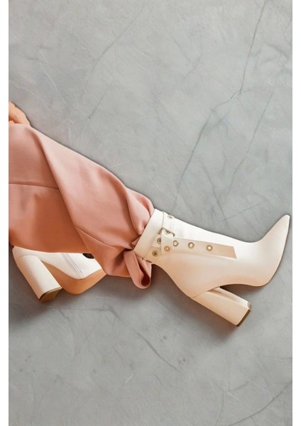 Kadın Kare Topuklu Kısa Bot Kroko Desenli Fermuarlı Yumuşak Taban Şık Günlük Ayakkabı fırsatları