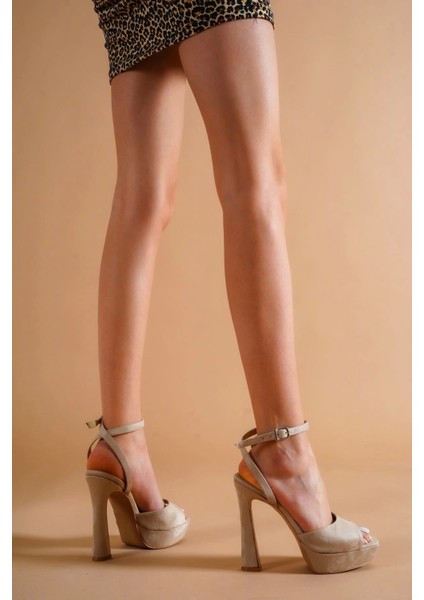 Stil Modern Kadın Alçak Platform Özel Topuklu Ayakkabı Özel Tasarım Gündüz Gece Abiye Ayakkabı fiyatları