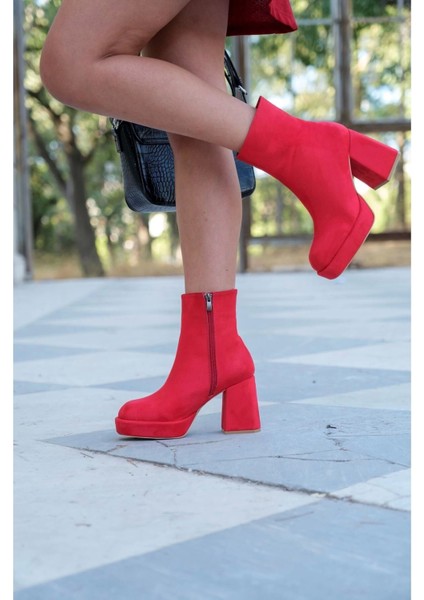 Stil Modern Kadın Kalın Topuk Platformlu Bot Özel Tasarım Gündüz Gece Abiye Ayakkabı