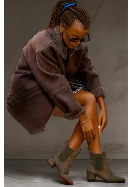 Stil Modern Kadın Kısa Topuklu Lastikli Bot Özel Tasarım Gündüz Gece Abiye Ayakkabı