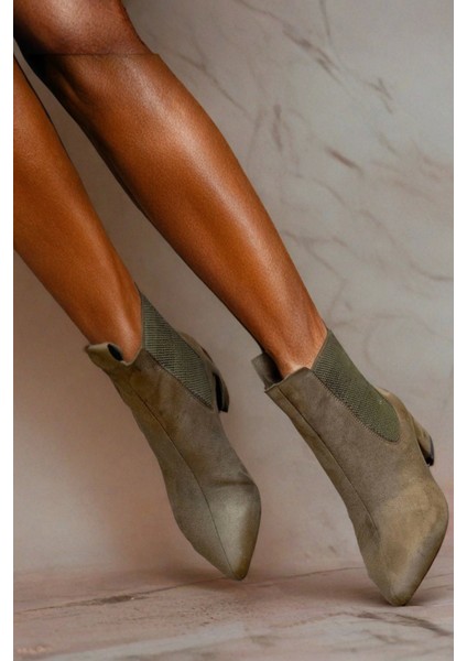 Stil Modern Kadın Kısa Topuklu Lastikli Bot Özel Tasarım Gündüz Gece Abiye Ayakkabı fiyatları