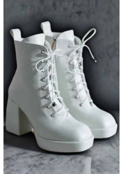 Stil Modern Kadın Platform Topuklu Bağcıklı Bot Özel Tasarım Gündüz Gece Abiye Ayakkabı modelleri