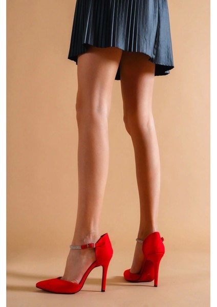 Kadın Taş Işlemeli Sivri Burun Topuklu Şık Ayakkabı Zarif ve Işıltılı Kombinler Için fiyatları