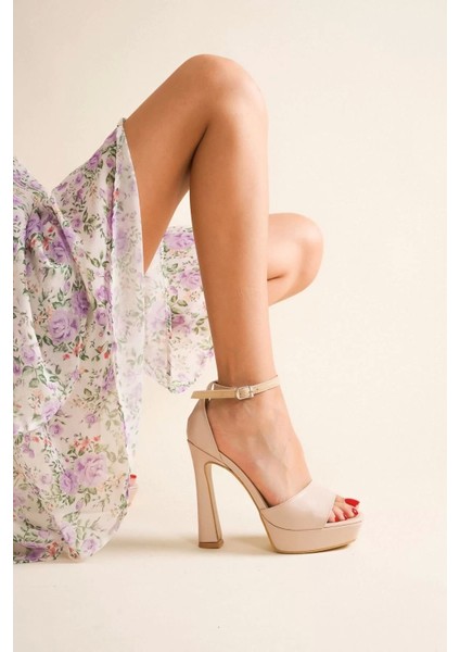 Kadın Elegant Ayakkabı Kadınpltform Topuklu Ayakkabı Özel Tasarım Abiye Ayakkabı modelleri