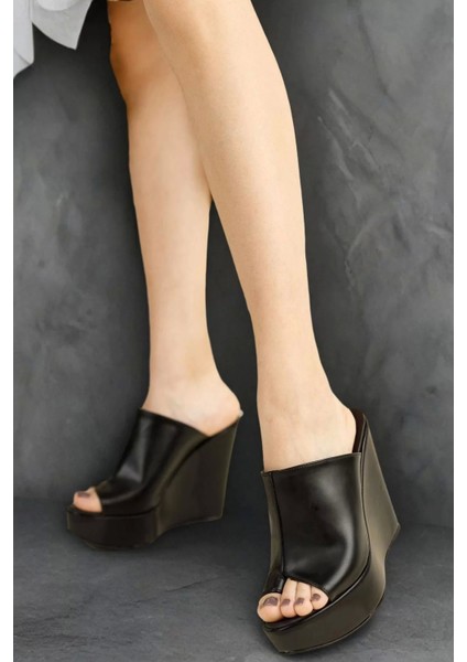 Kadın Elegant Ayakkabı Dolgu Topuklu Parmak Arası Terlik Özel Tasarım Abiye Ayakkabı fiyatları