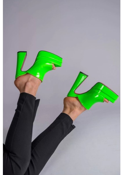 Kadın Elegant Ayakkabı Çift Platform Burnu Kapalı Yüksek Topuklu Terlik Abiye Ayakkabıı indirimleri