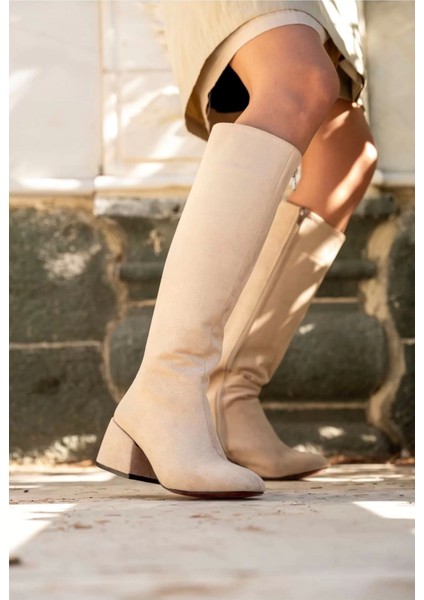 Kadın Elegant Ayakkabı Kısa Kalın Topuklu Diz Altı Çizme Özel Tasarım Abiye Ayakkabı fiyatları