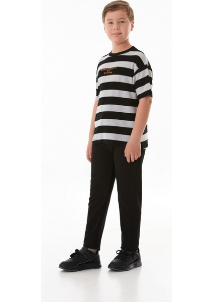 Çizgili Yazı Nakışlı Erkek Çocuk Tişört fiyatları
