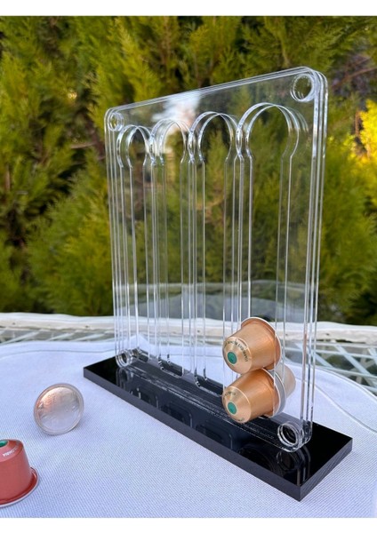 Kapsül ve organizer, siyah, şık düzenleyici stand, akrilik, kahverengi, pratik kullanım