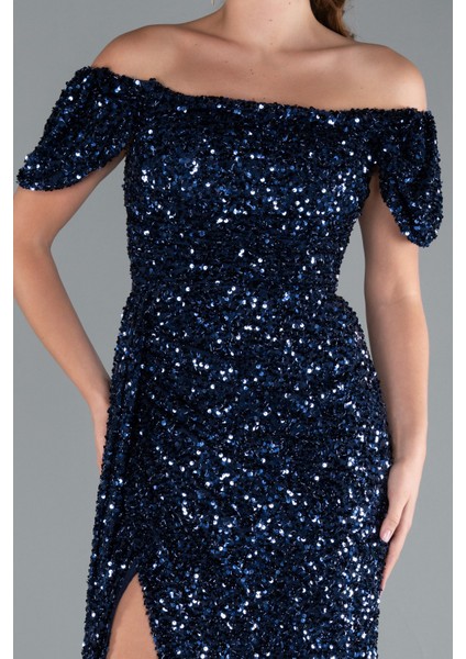 Kayık Yaka Bacak Dekolteli Uzun Pullu Abiye Elbise ABU4843 modelleri