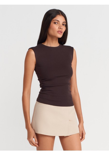 21054 Büzgülü Basic T-Shirt-Koyu Kahve