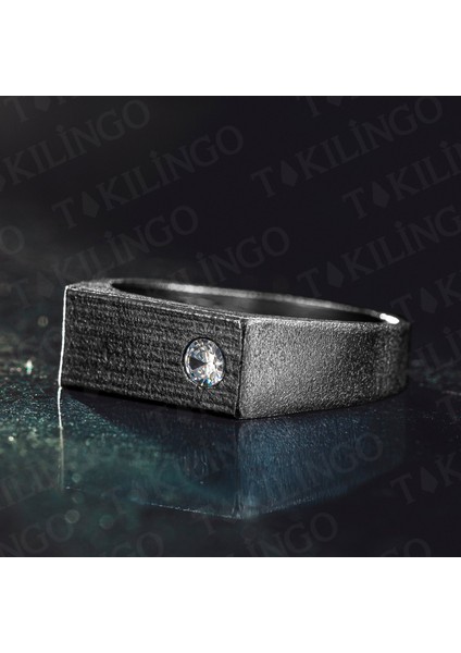 925 Ayar Gümüş Oksitli Pırlanta Montür Beyaz Zirkon Taşlı Erkek Yüzük