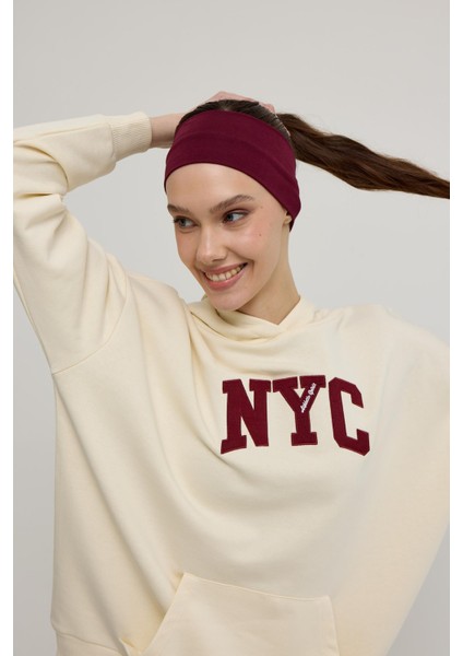 Kadın Vanilya Nyc Baskılı Sweatshirt