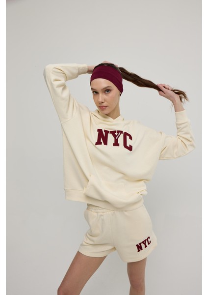 Kadın Vanilya Nyc Baskılı Sweatshirt fiyatları