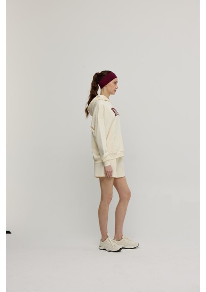 Kadın Vanilya Nyc Baskılı Sweatshirt fırsatları