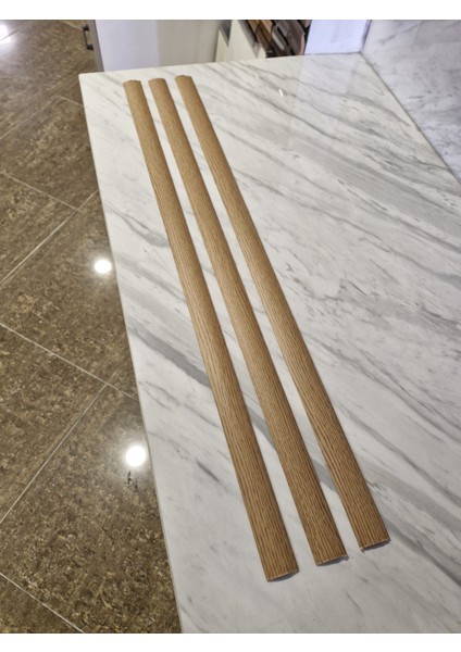 Parke Eşik Çıtası Kendinden Silikonlu Yapışkanlı Meşe Renkli Alüminyum Profil 90 Cm/3 Adet.