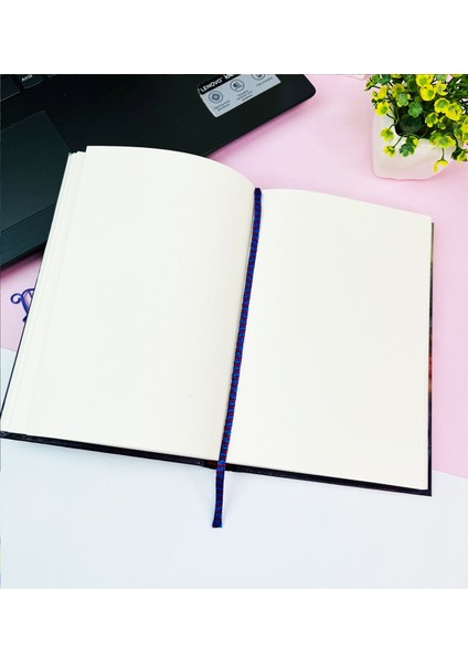 İnci Küpeli Kız Kalın Kitap Görünümlü Defter Ve Bez Çanta Set fırsatları