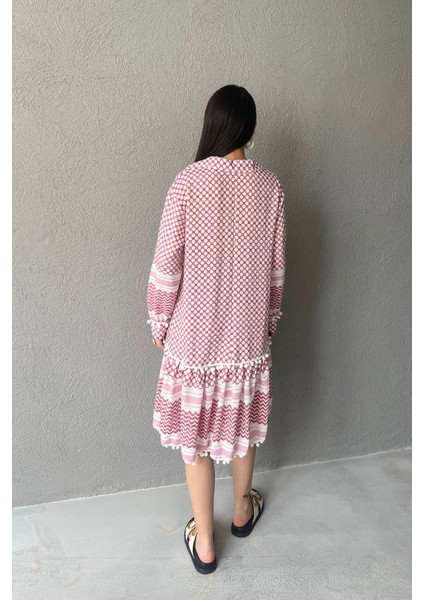 Kırmızı Desenli Gofre Kısa Elbise indirimleri