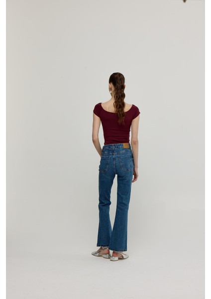 Kadın Bordo Kalp Yakalı Kısa Kollu T-Shirt